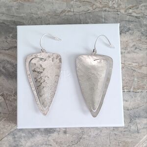 Silpada 925 silver earrings "Make the Cut"